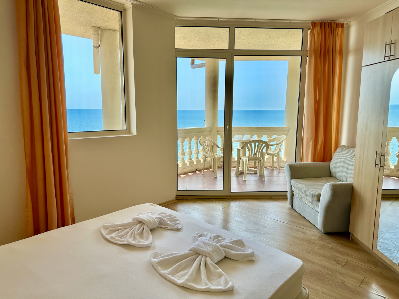 Atrium Beach апартамент A 803