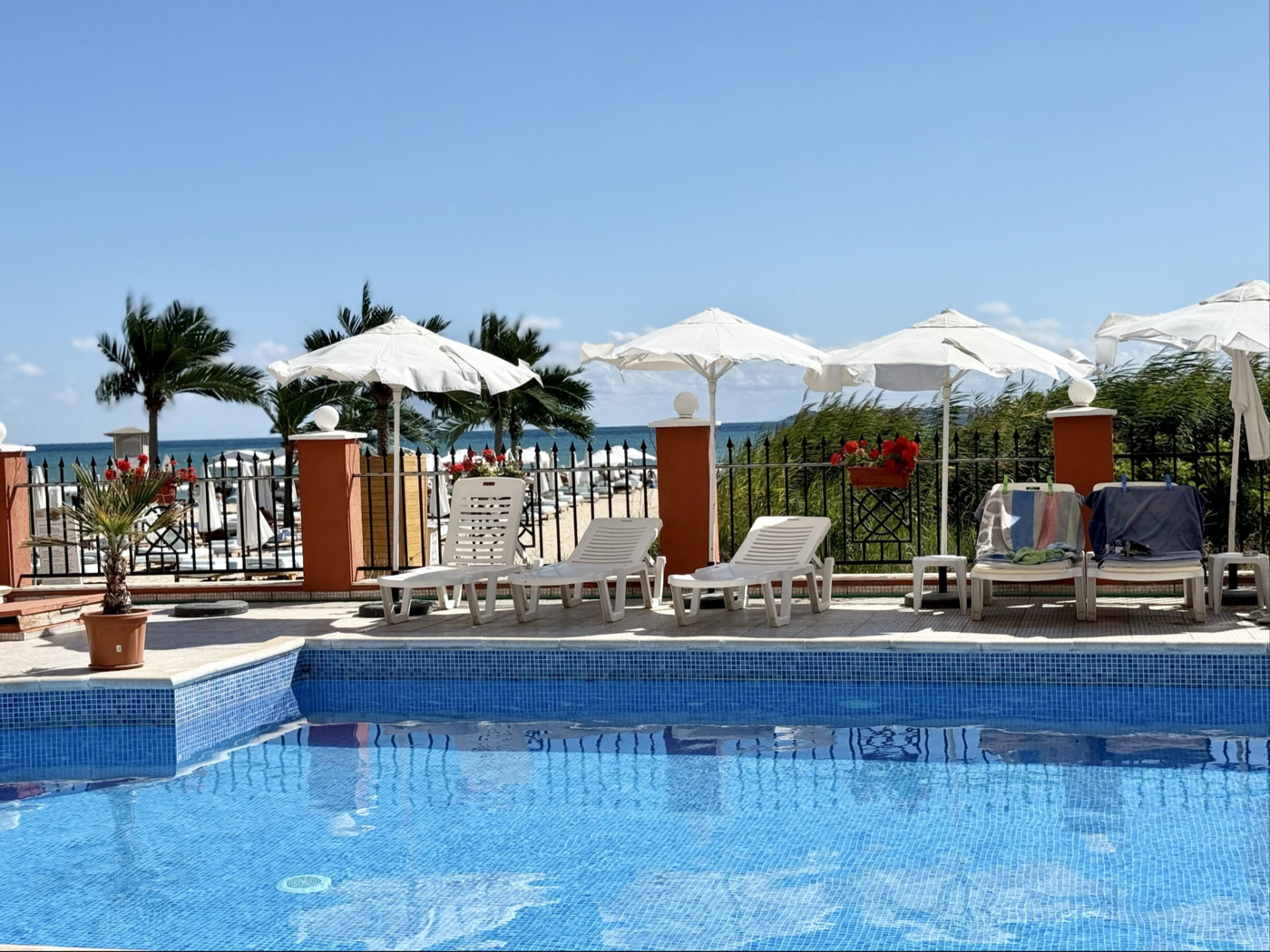 Carina Beach Апартхотел