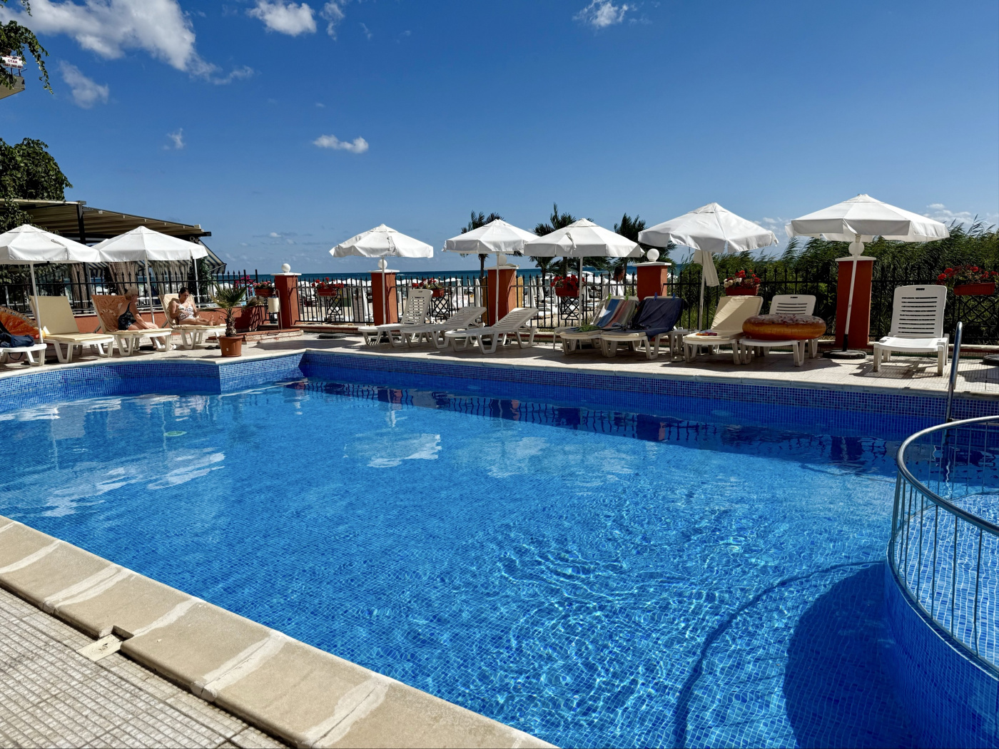 Carina Beach Апартхотел