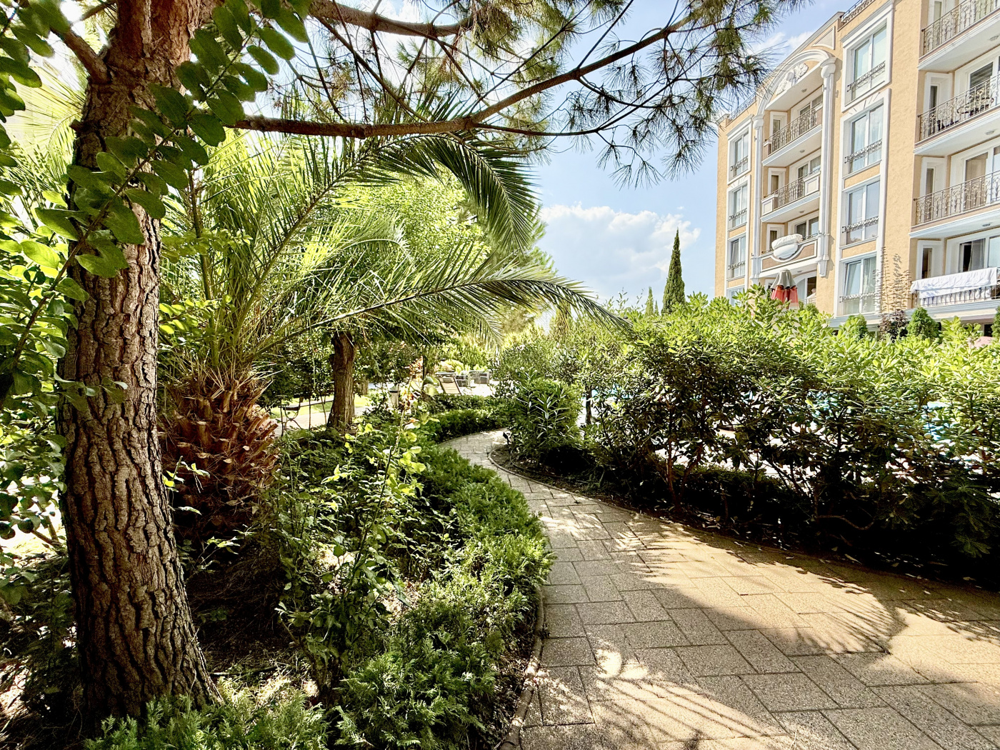 Messembria Palace Апартхотел