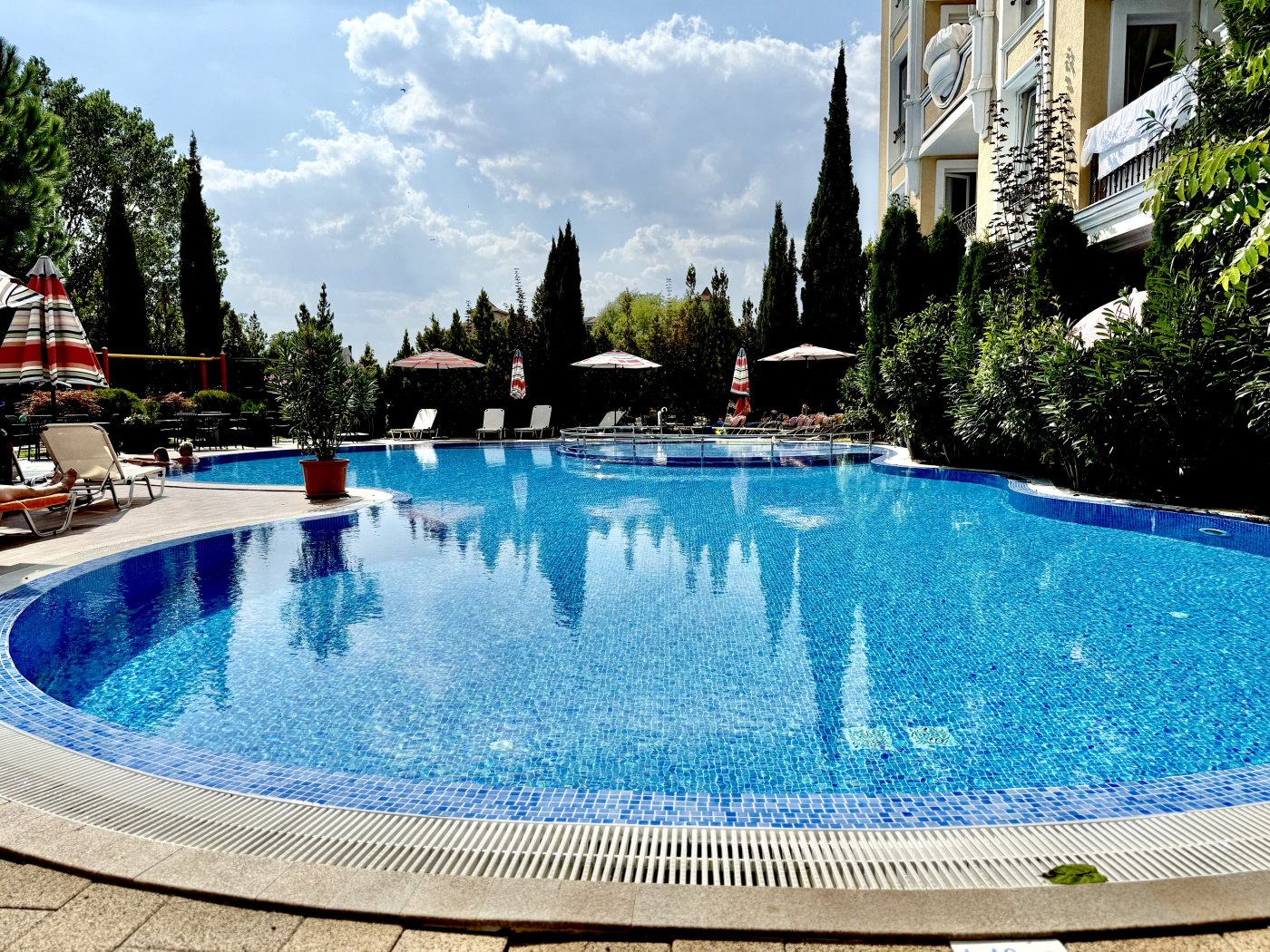 Messembria Palace Апартхотел