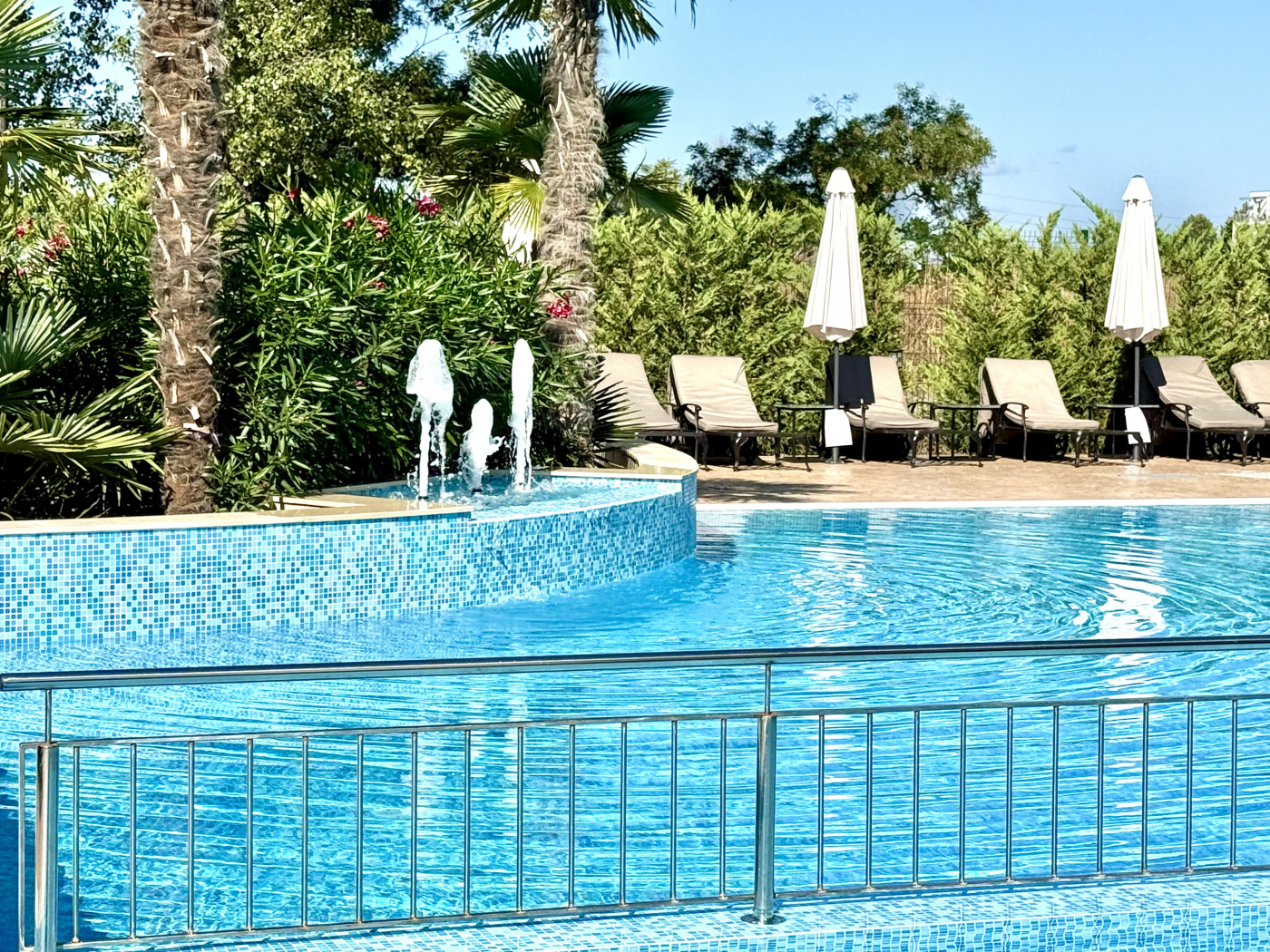 Aphrodite Green Апартхотел